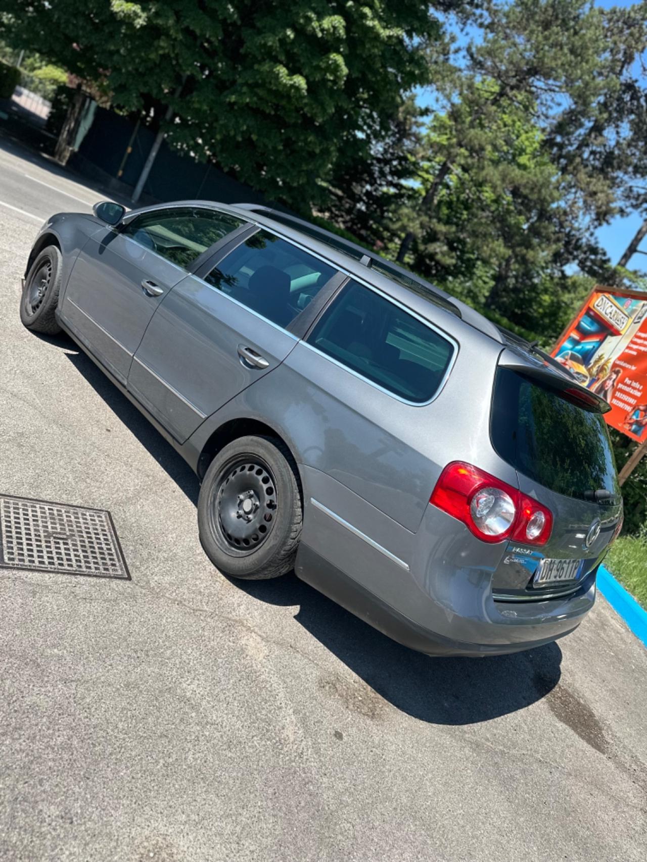 Volkswagen Passat 2.0 TDI DPF Var. Highline
