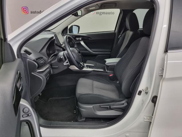 MITSUBISHI Eclipse Cross 2.4 MIVEC 4WD PHEV Instyle SDA Pack 0
