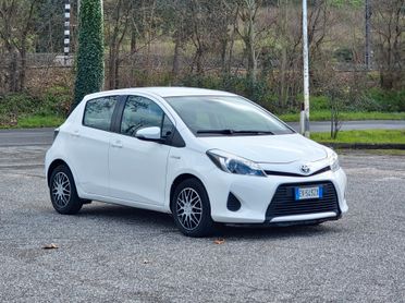 Toyota Yaris 1.5 Hybrid 5 porte Lounge Più 2014-E5B NEO