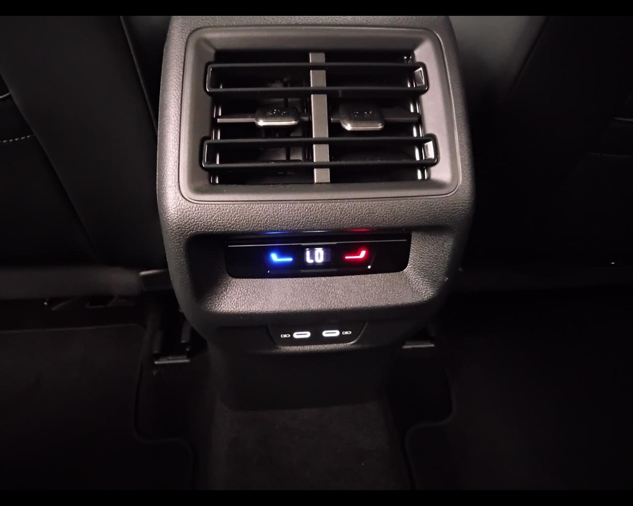 VOLKSWAGEN Tiguan III 2024 - Tiguan 1.5 tsi ehybrid Edition Plus 204cv dsg