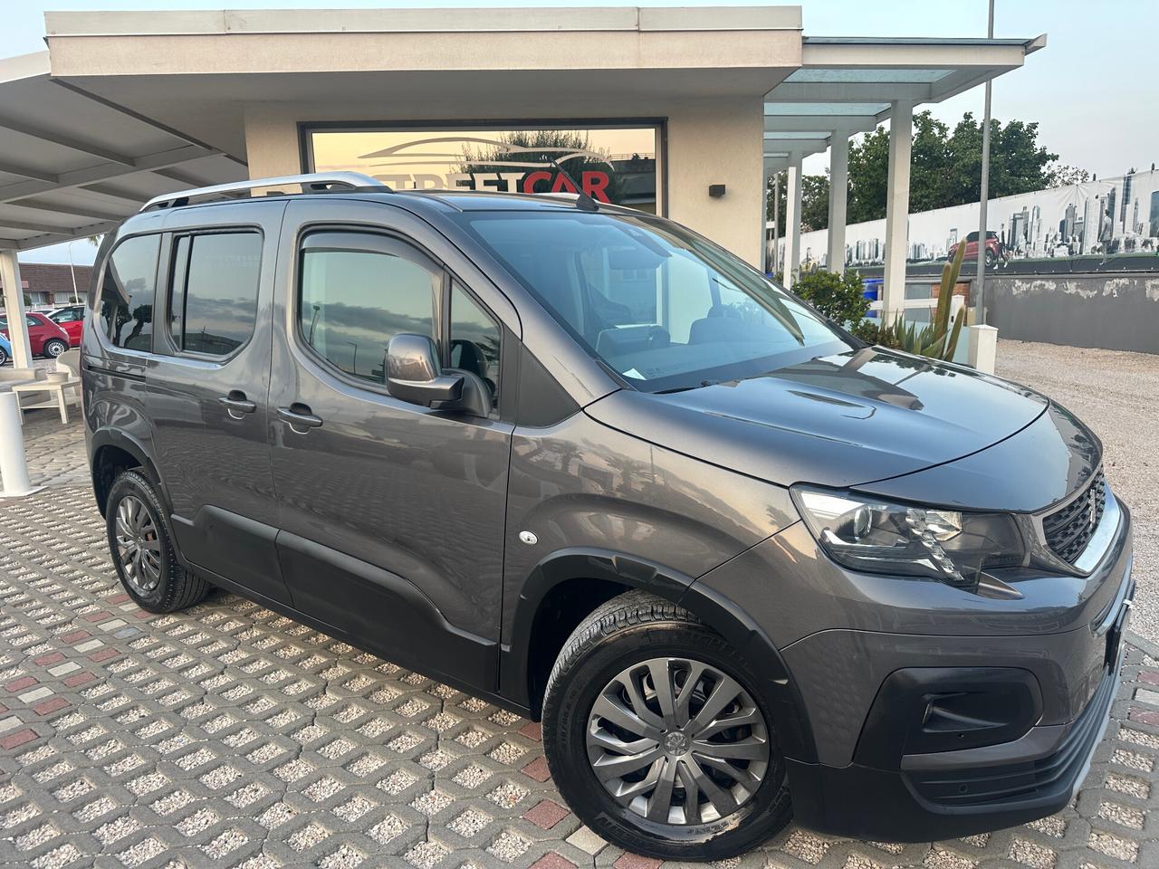 PEUGEOT RIFTER BLUEHDI 130 CV ACTIVE