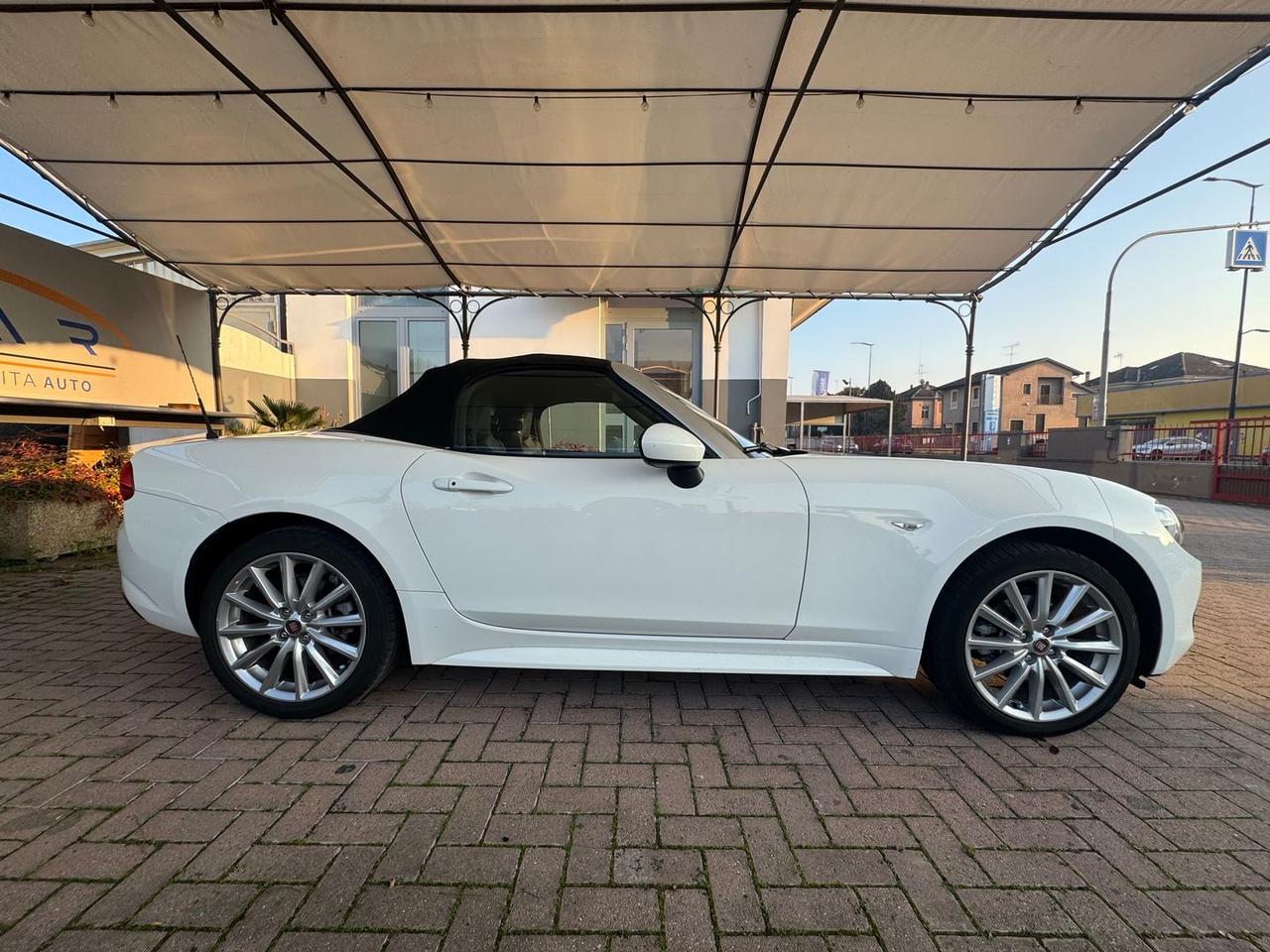 Fiat 124 Spider Lusso 1.4 Multiair Turbo #8435