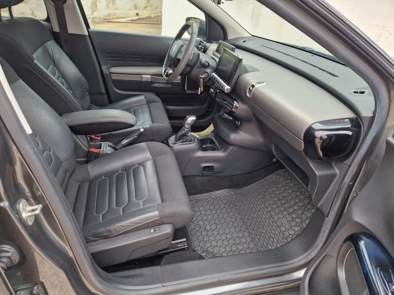 Citroen C4 Cactus BlueHDi 100 S&S Live