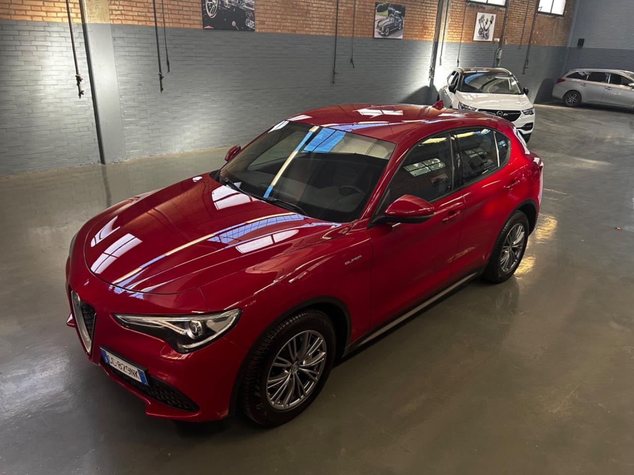 Alfa Romeo Stelvio 2.2 Turbodiesel 160 CV AT8 RWD Business