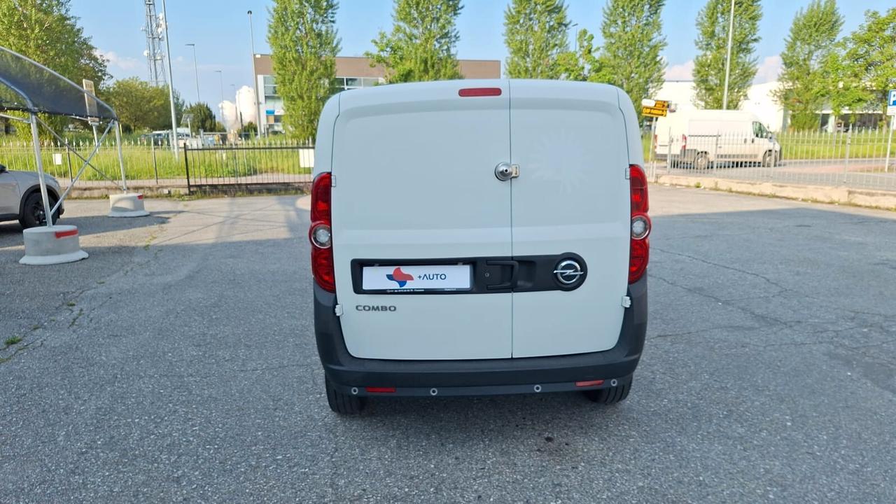 Opel Combo 1.4i 95CV PC-TN Van (750kg) E6