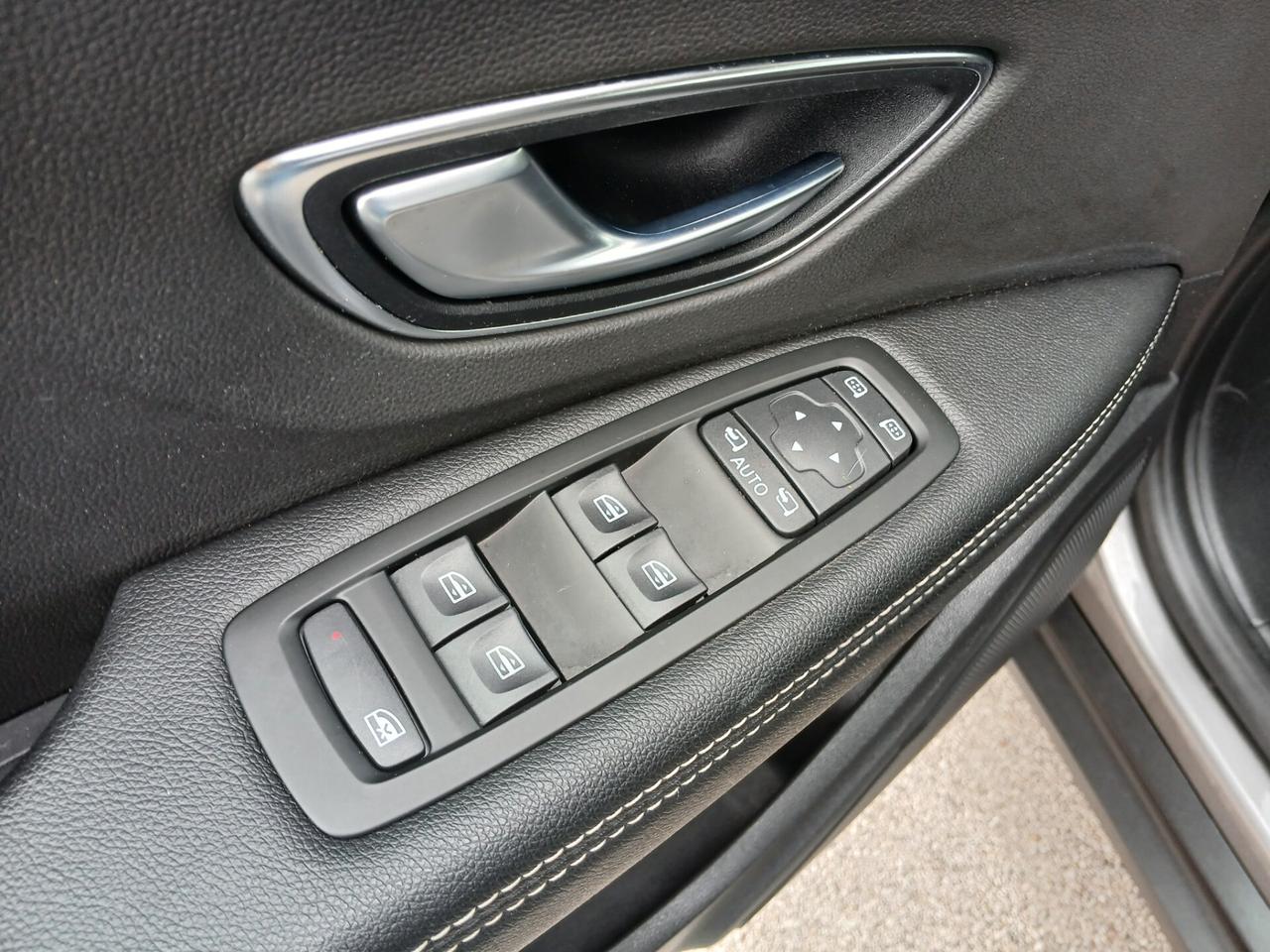RENAULT GRAND SCENIC 7 POSTI DCI 120CV 2020