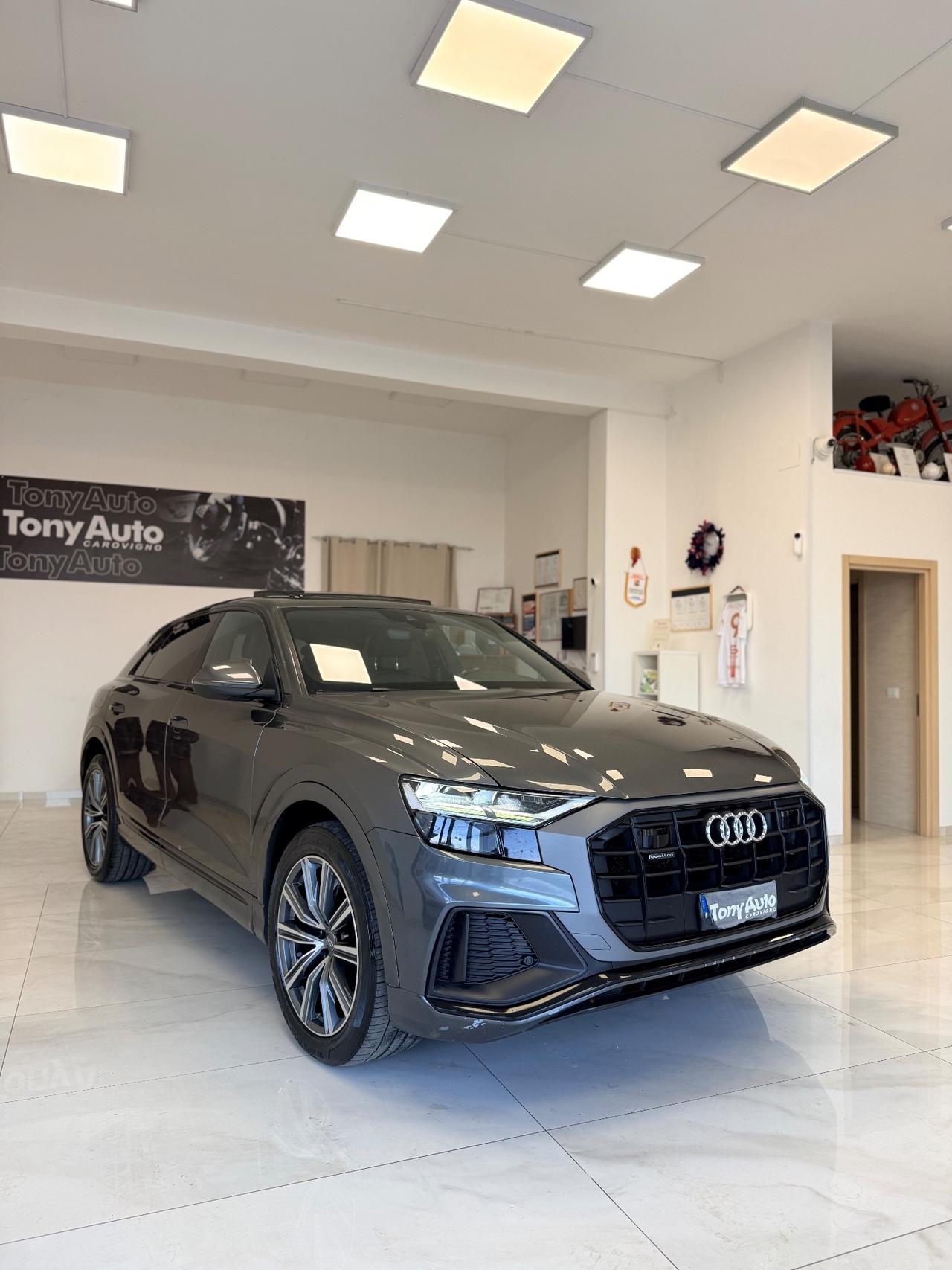 Audi Q8 50 TDI 286 CV mhev (diesel/elettrica) quattro Sport S.LINE,TETTO APRIBILE,LUCI SOFFUSE,TELECAMERA