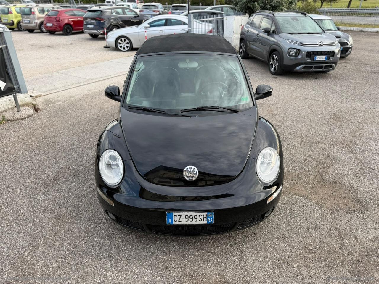 VOLKSWAGEN New Beetle 1.4 16V Cabrio
