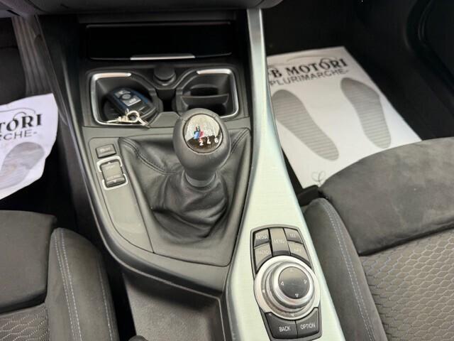 Bmw serie 1 118d 5p. Msport