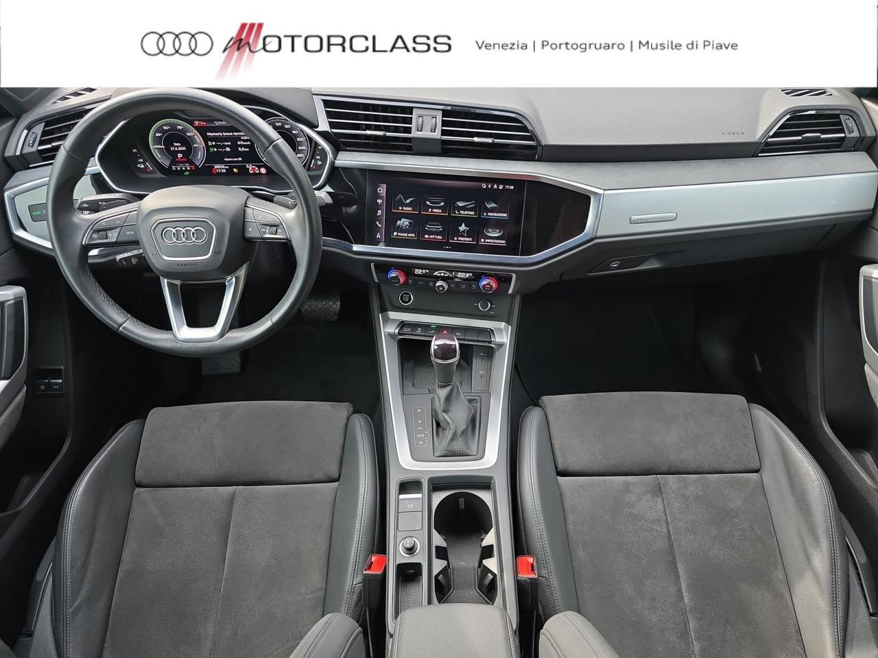 Audi Q3 45 1.4 tfsi e business s tronic