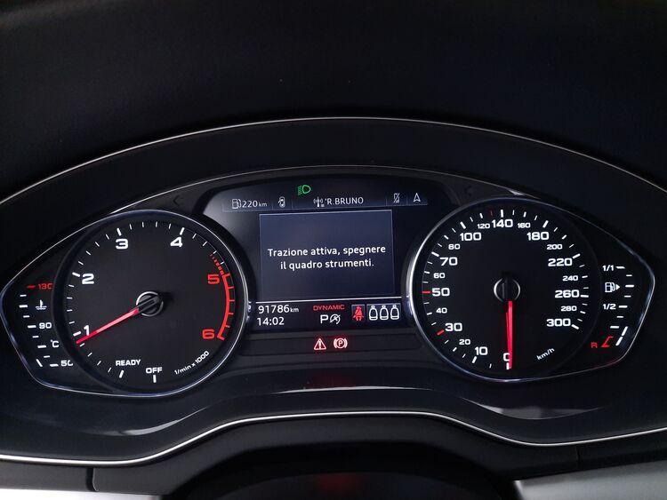 Audi Q5 Business 48V quattro S tronic BR077795 2.0 Mild Hybrid 204CV