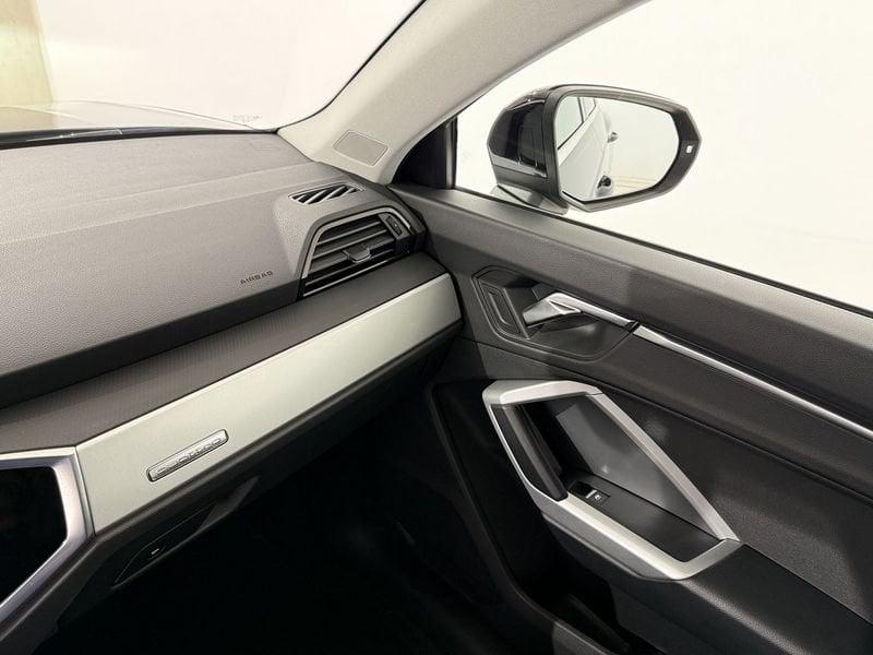 Audi Q3 Q3 35 2.0 tdi Business Advanced quattro s-tronic