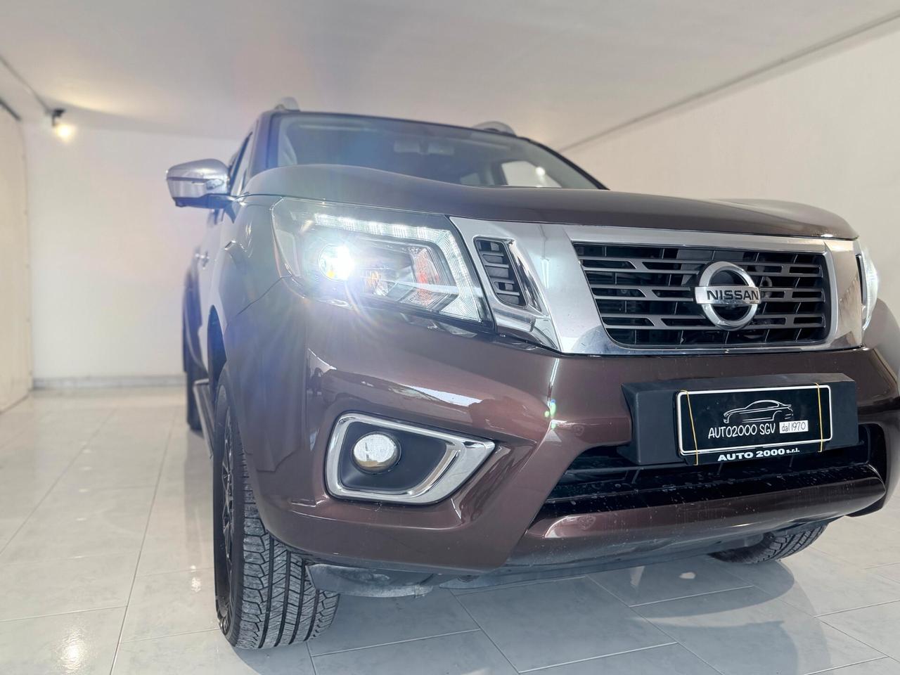 Nissan Navara DOPPIA CABINA GANCIO TRAINO AUTOMATICO