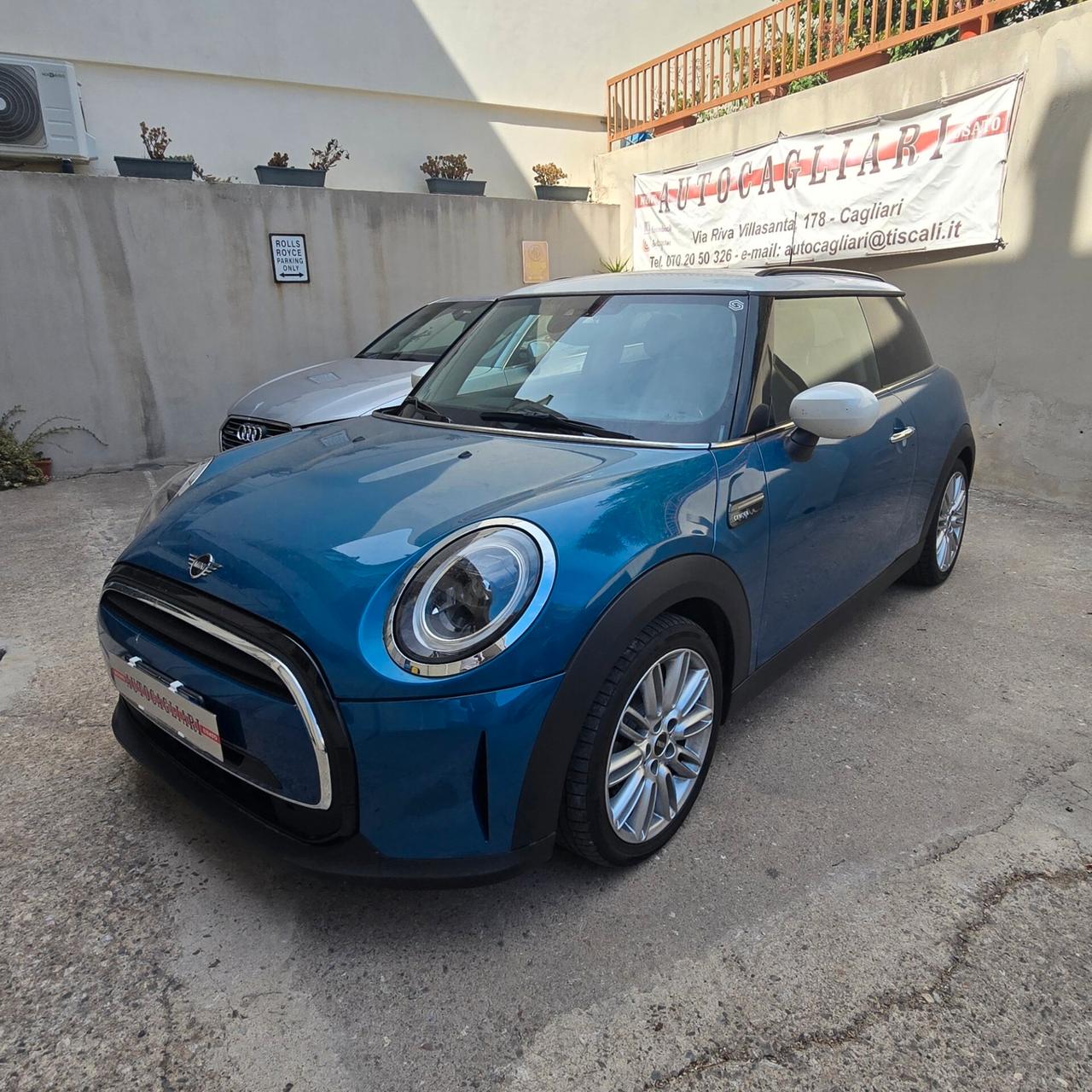 10.300 KM - AUTOMATICA - Mini 1.5 Cooper 136cv Camden Edition