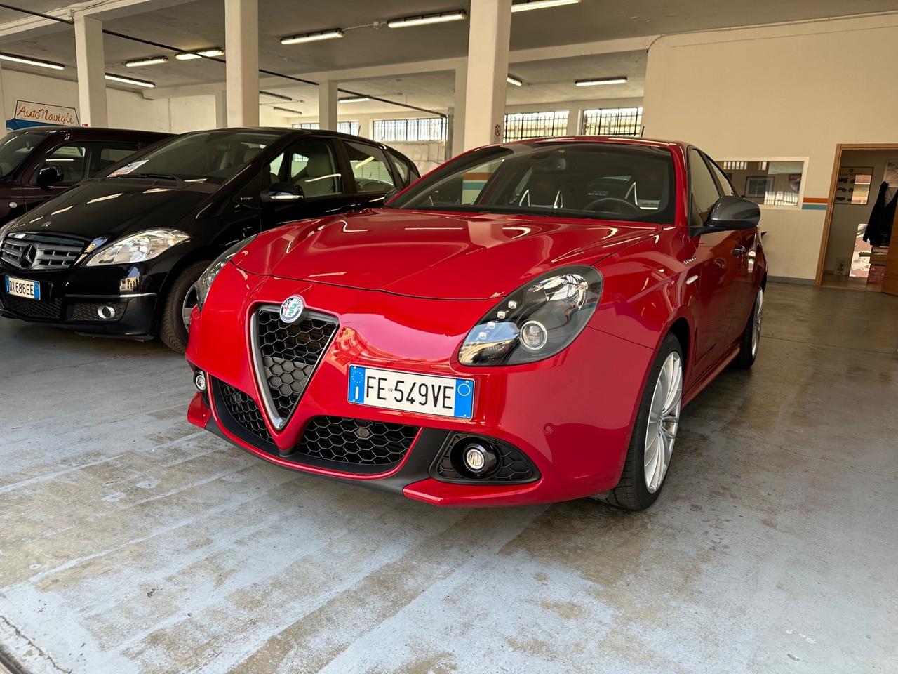 Alfa Romeo Giulietta 1750 Turbo TCT Veloce-Pelle-Navy-Secondo treno di cerchi-ORIGINALE