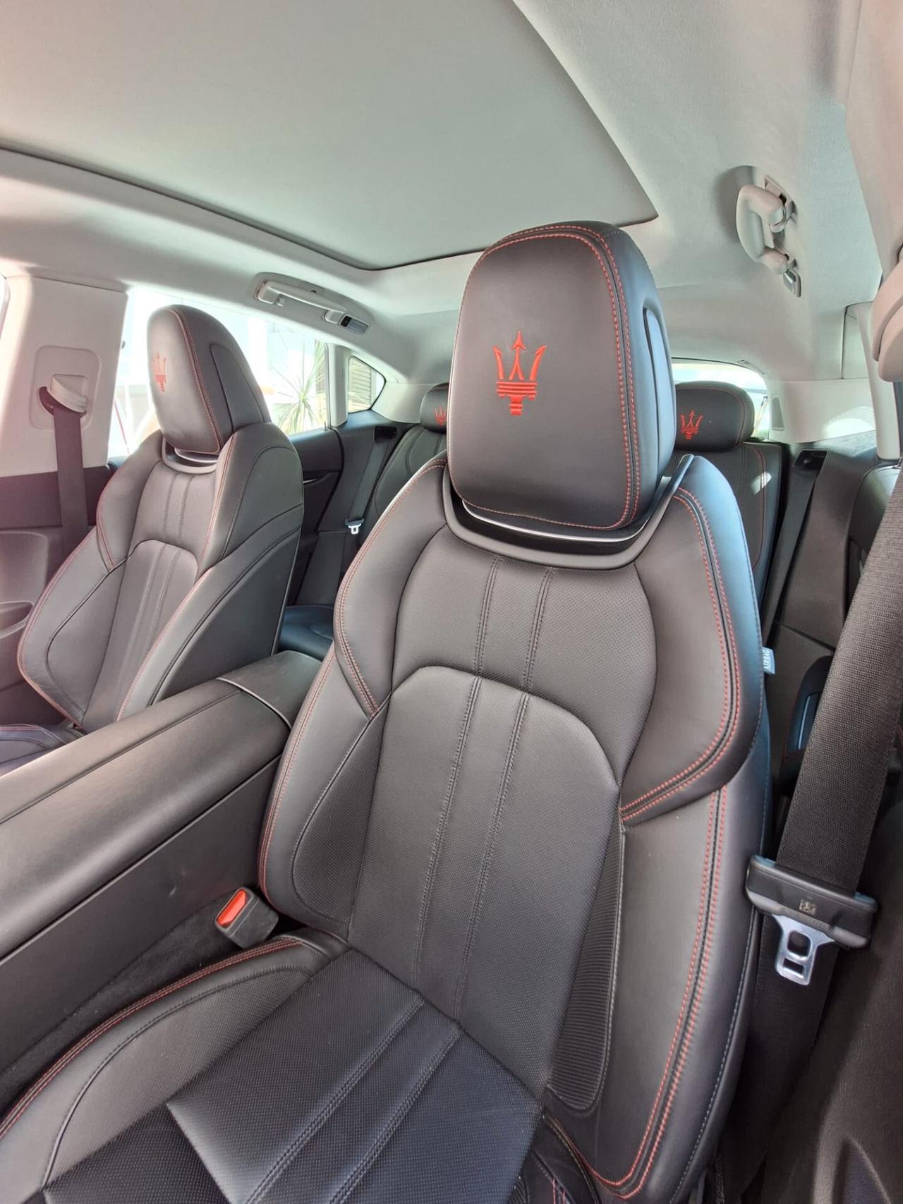 Maserati Levante V6 Diesel 275 CV AWD