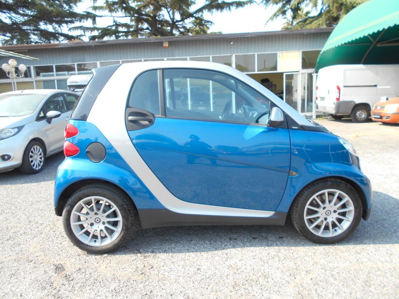 Smart ForTwo 1000 52 kW coupé passion