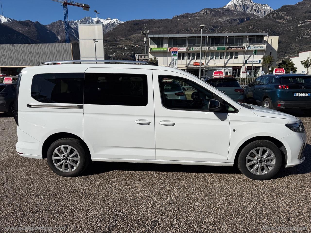 FORD Gr.Tourneo Connect 2.0 122 aut. Tit.