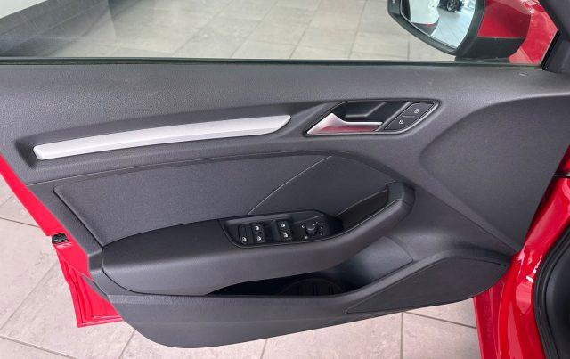 AUDI A3 SPB 35 TDI S tronic Business