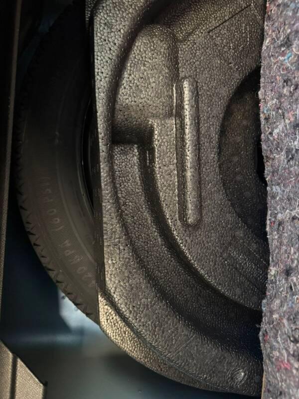 Peugeot 208 1.2 puretech Allure Pack s&s 130cv eat8