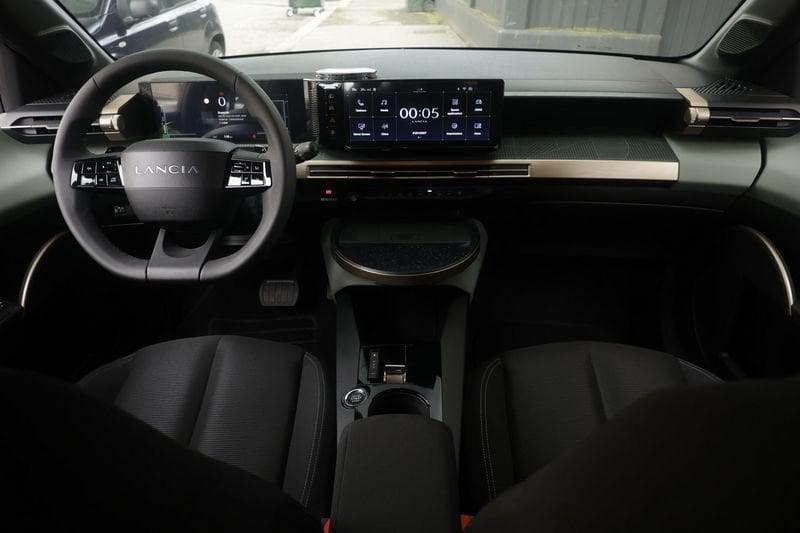 Lancia Ypsilon Ibrida Ibrida 100cv LX e-DCT km 0