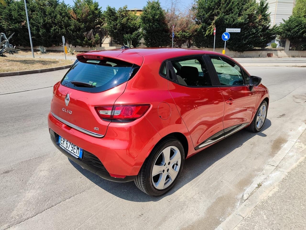 Renault Clio 1.5 dCi 75CV WAWE