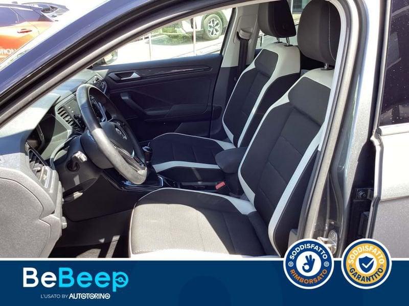 Volkswagen T-Roc 1.6 TDI ADVANCED