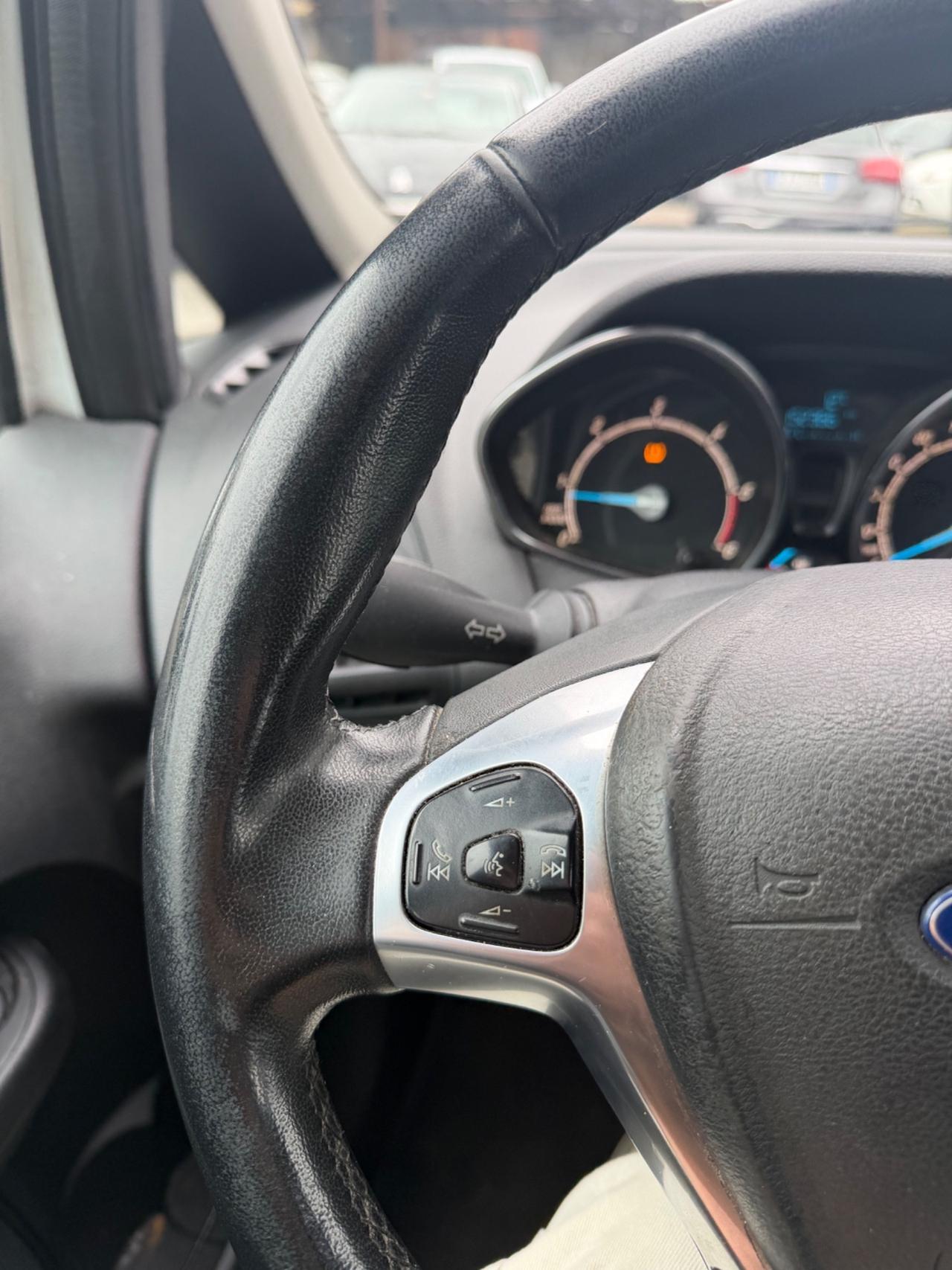 Ford B-Max 1.5 TDCi 75 CV Titanium BUSINESS