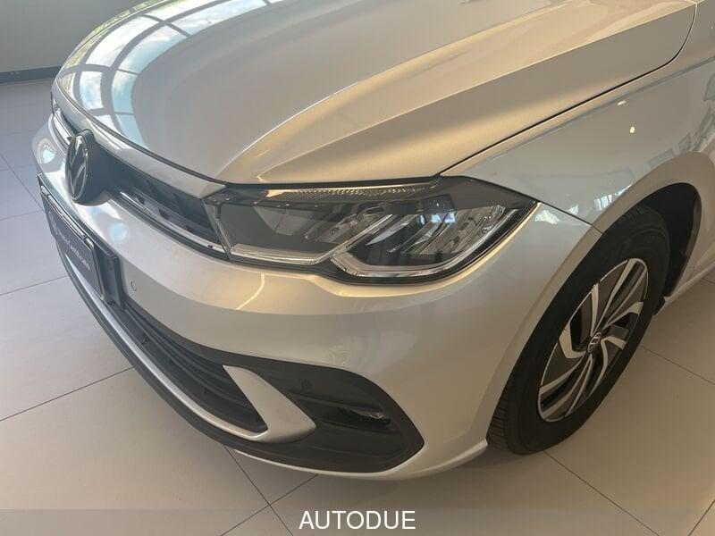 Volkswagen Polo VI 2022 1.0 tsi Life 95cv dsg