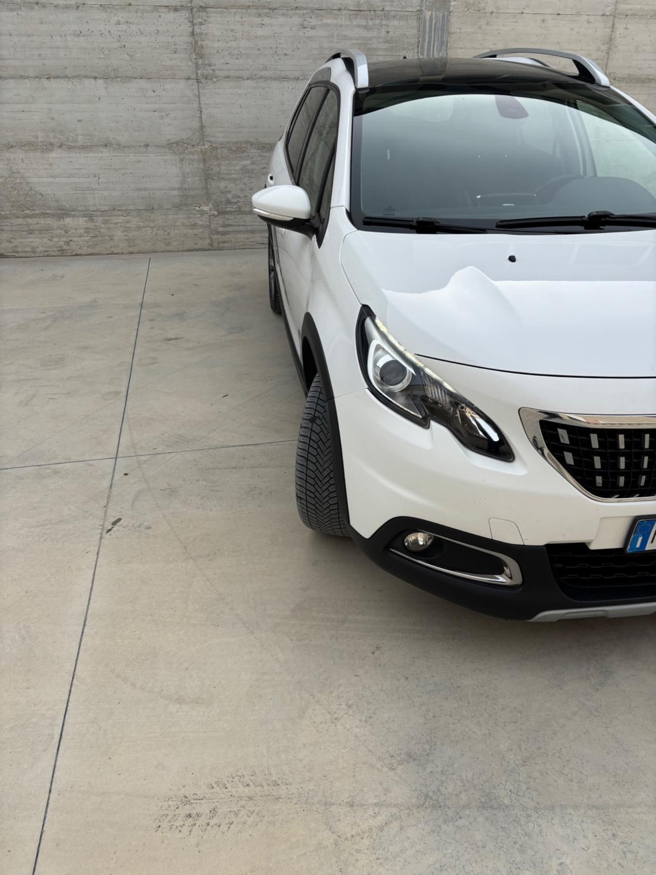 Peugeot 2008 100 Allure Tetto Panoramico