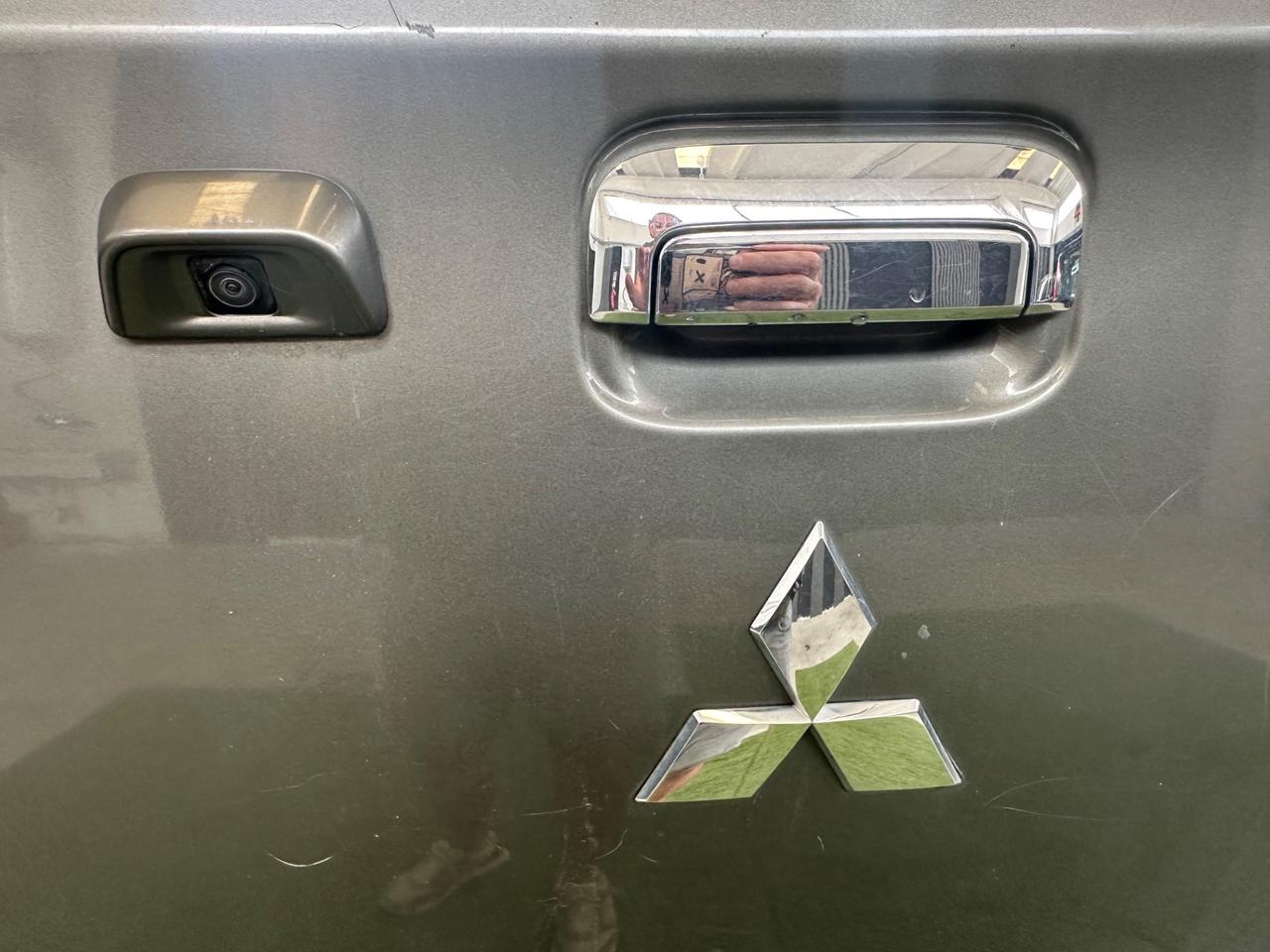 Mitsubishi L200 2.4 DI-D/154CV Club Cab Inform