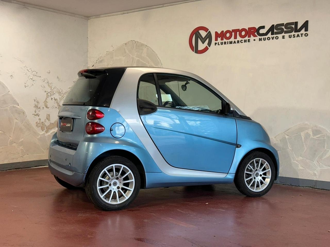 Smart ForTwo 1000 62 kW coupé passion