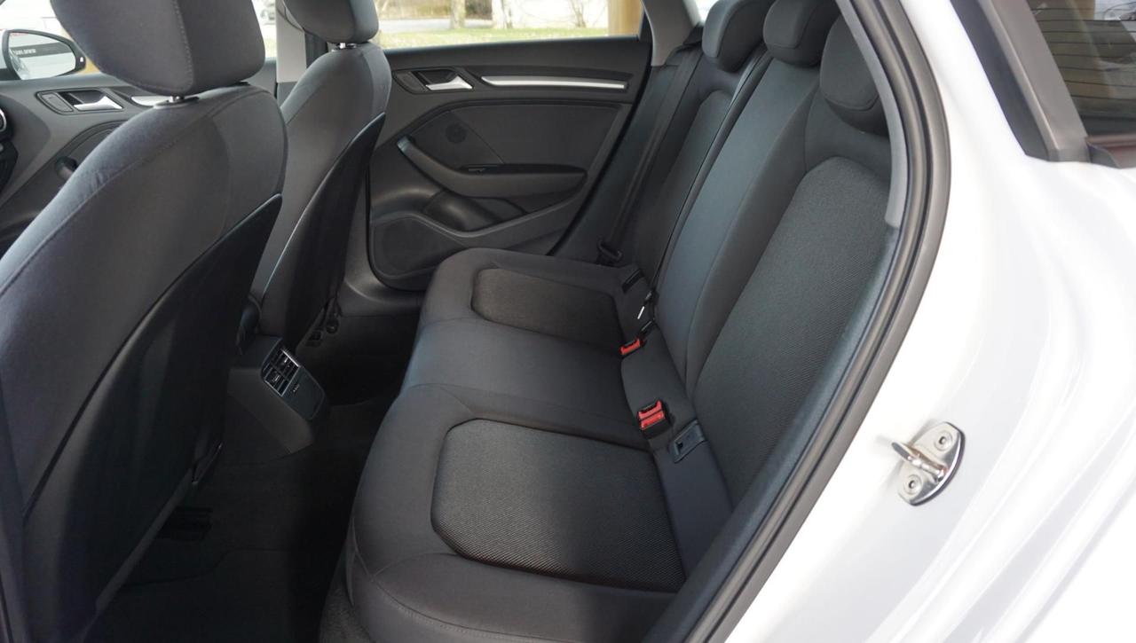 Audi A3 SPB 40 TDI quattro S tronic Business