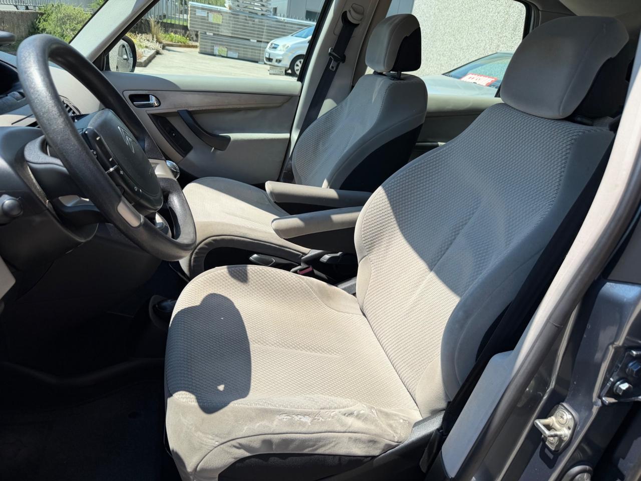 Citroen C4 Picasso 1.6 HDi 110 FAP Entry