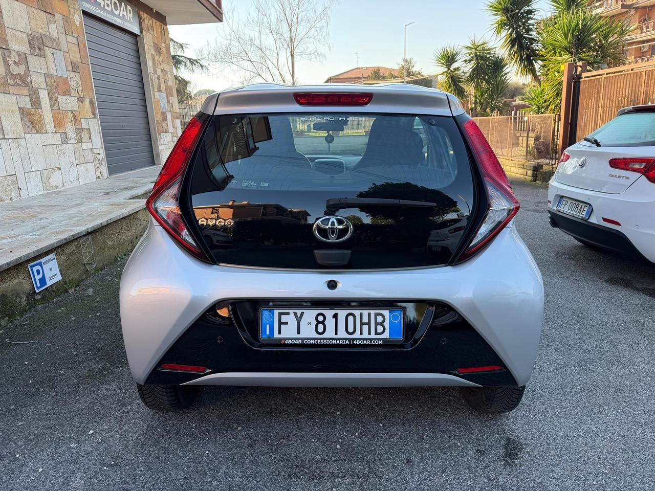 Toyota Aygo 1.0 VVT-i 72 CV 5 porte x-play