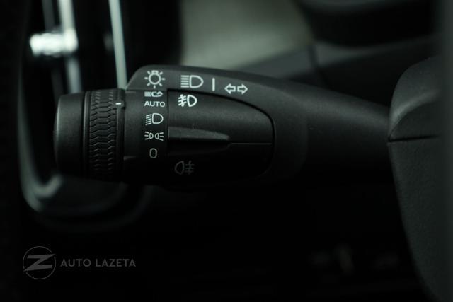 VOLVO XC40 T5 Recharge Plug-in Hybrid Inscription Auto