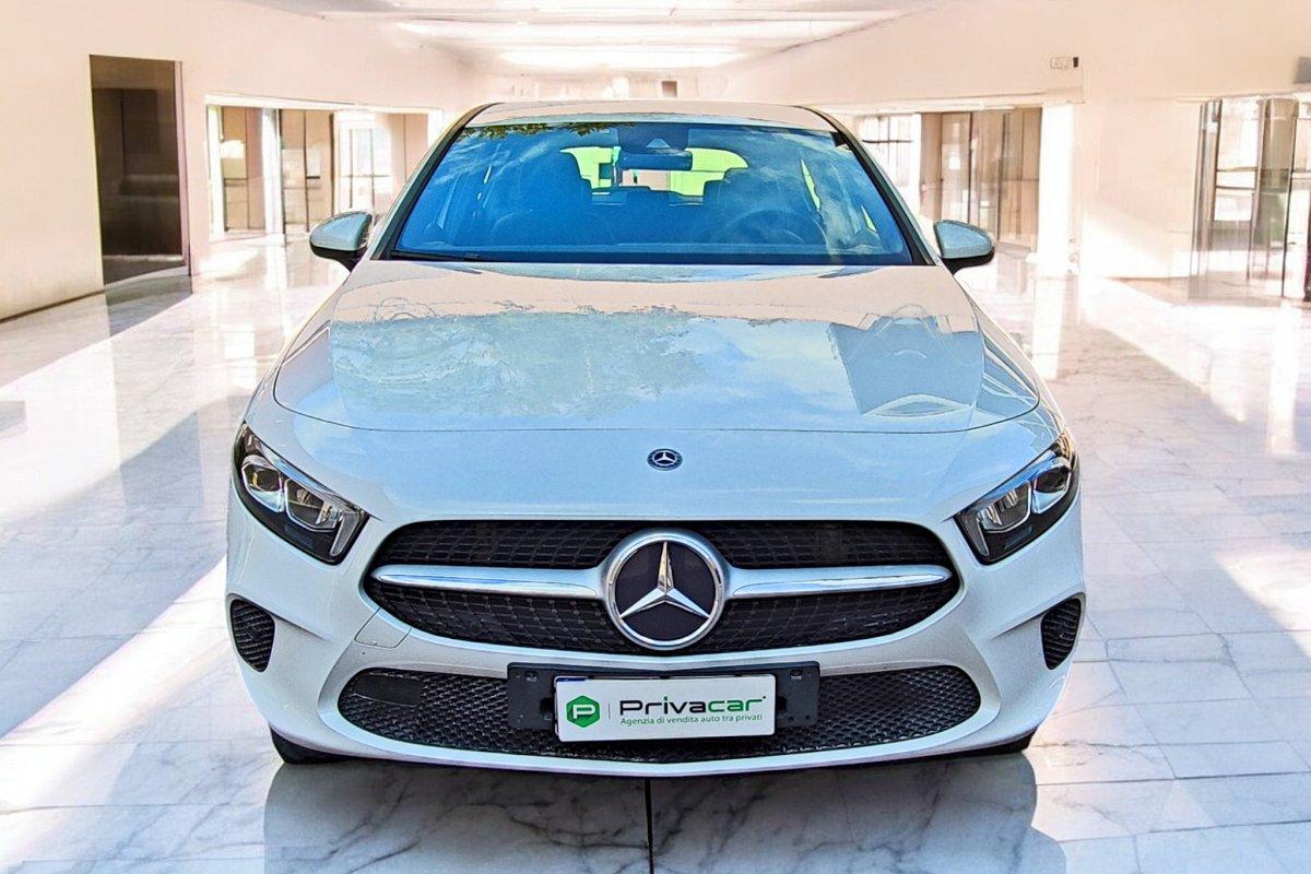 MERCEDES A 180 d Automatic Business Extra