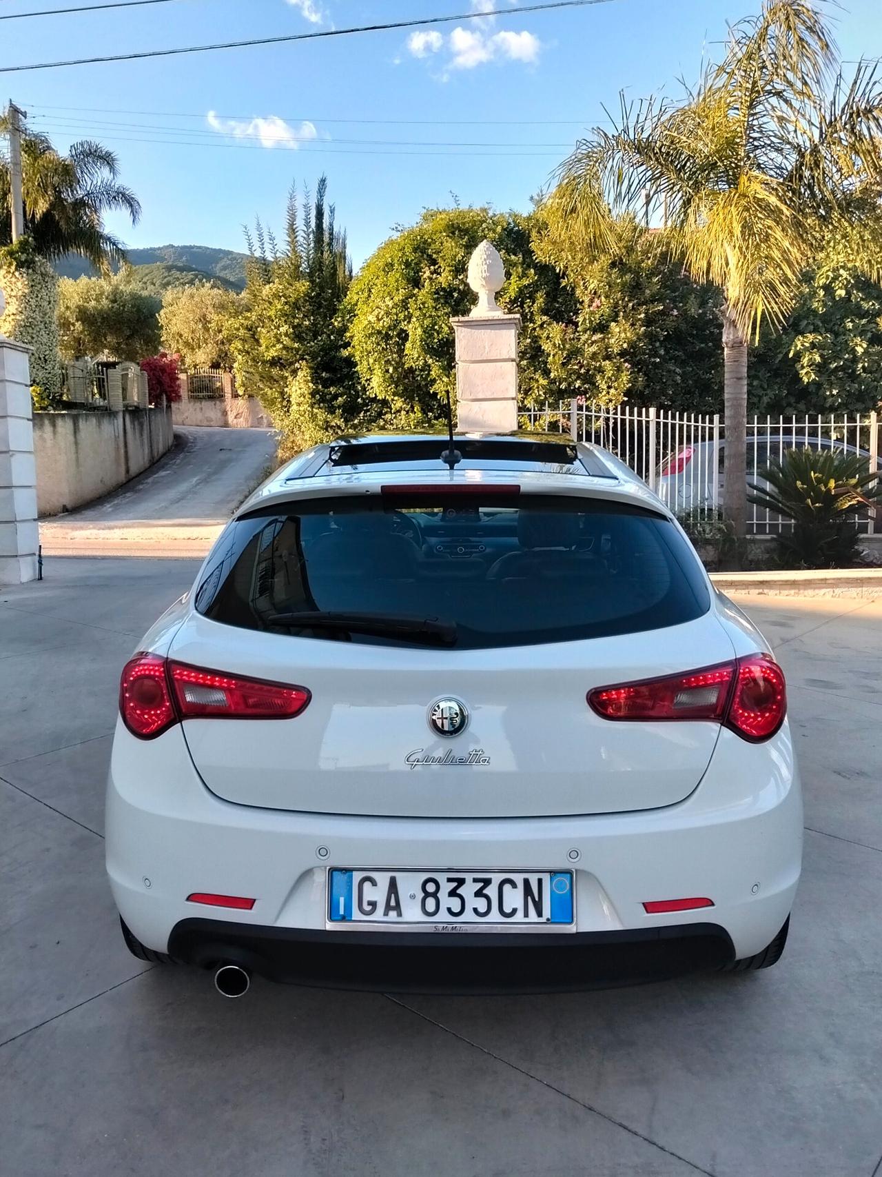 Alfa Romeo Giulietta 1.6 JTDm-2 105 CV Distinctive