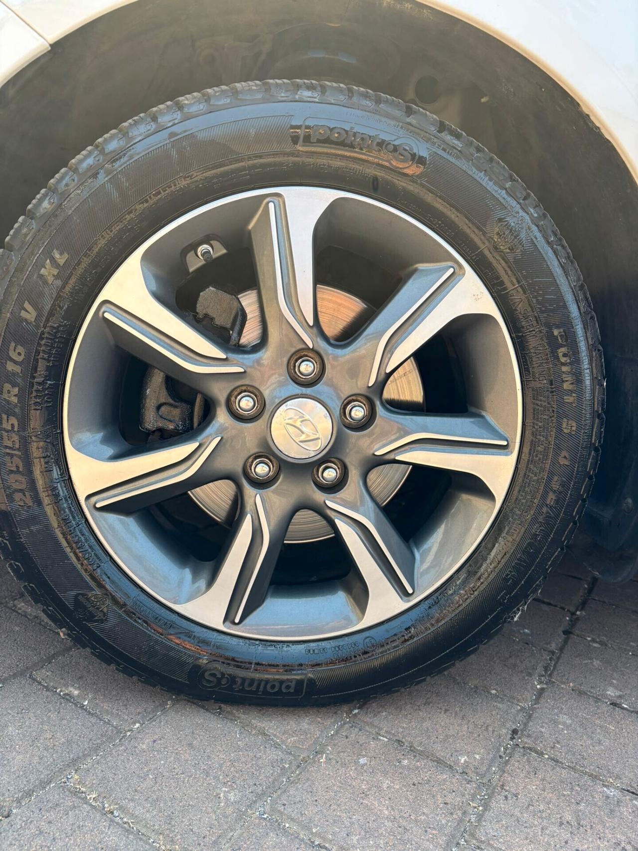 Hyundai iX20 1.6 CRDI 115 CV XPossible//