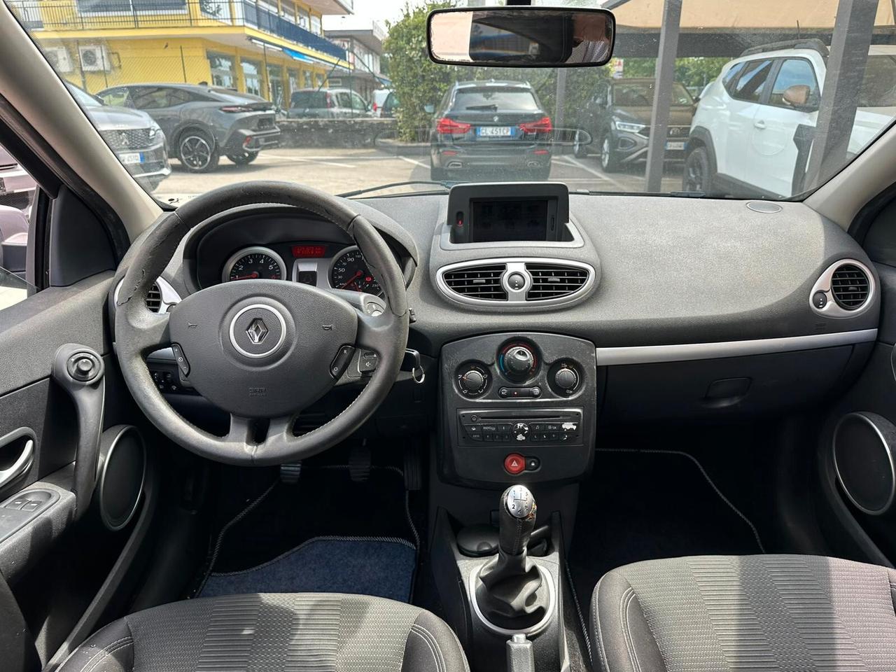 Renault Clio 1.2 16V 5 porte Dynamique