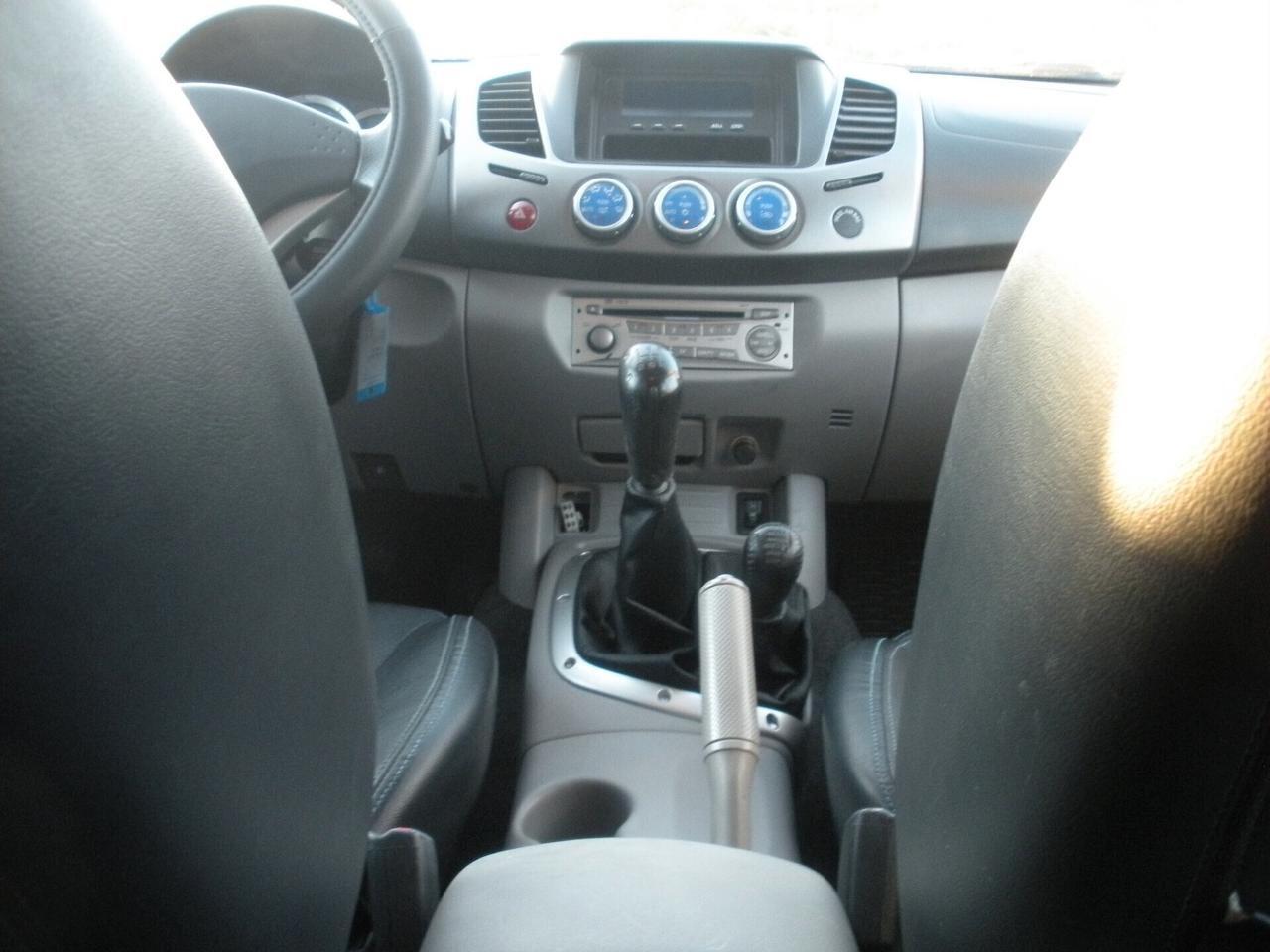 Mitsubishi L200 2.5 DI-D/178CV DC Intense Plus DPF