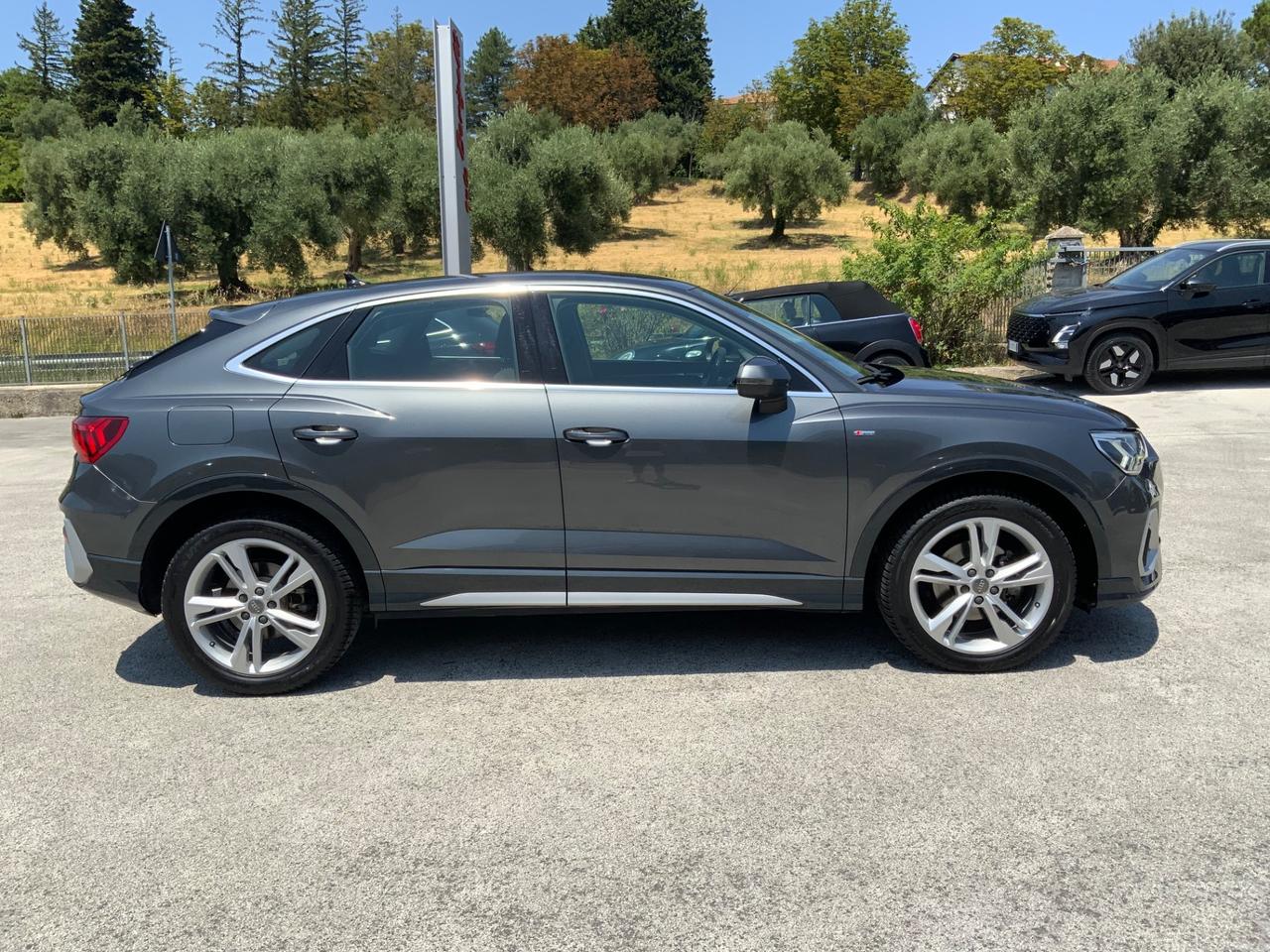 Audi Q3 SPB 35 TDI quattro S tronic line edition