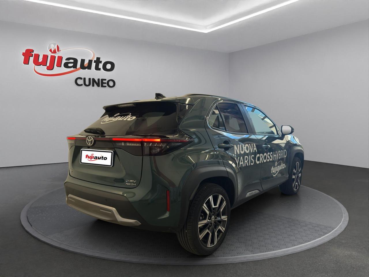 Toyota Yaris Cross 1.5h Lounge Tech awd-i 130cv