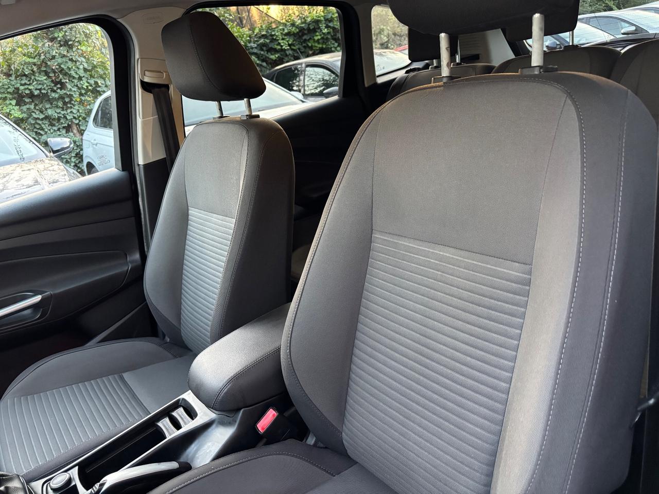 Ford C-Max 1.6 120CV GPL Titanium