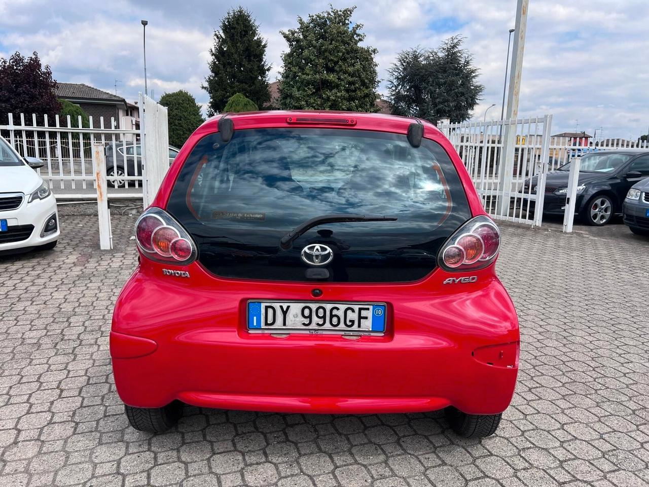 Toyota Aygo 1.0 12V VVT-i 5 porte Now