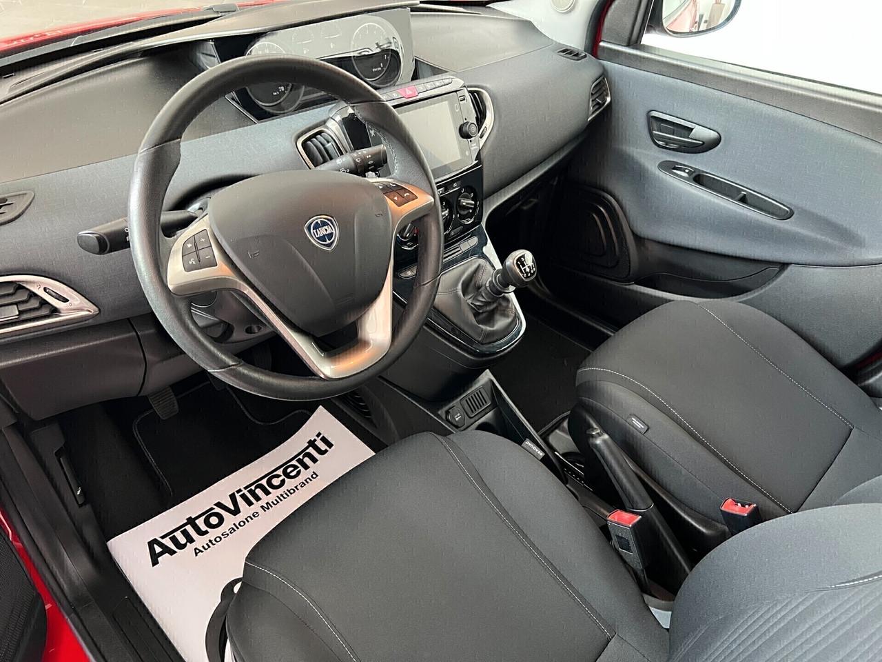 LANCIA YPSILON 1.0 CC 70 CV HYBRID GOLD