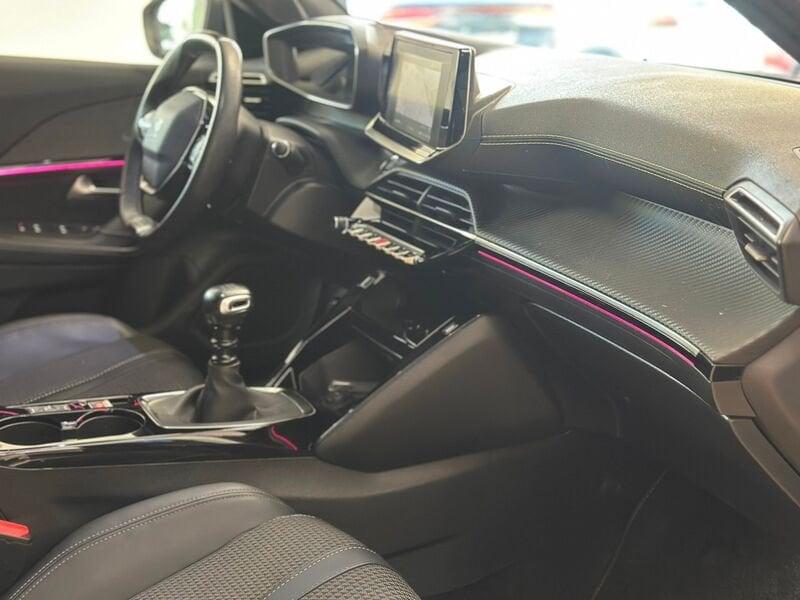Peugeot 2008 2008 PureTech 130 S&S GT