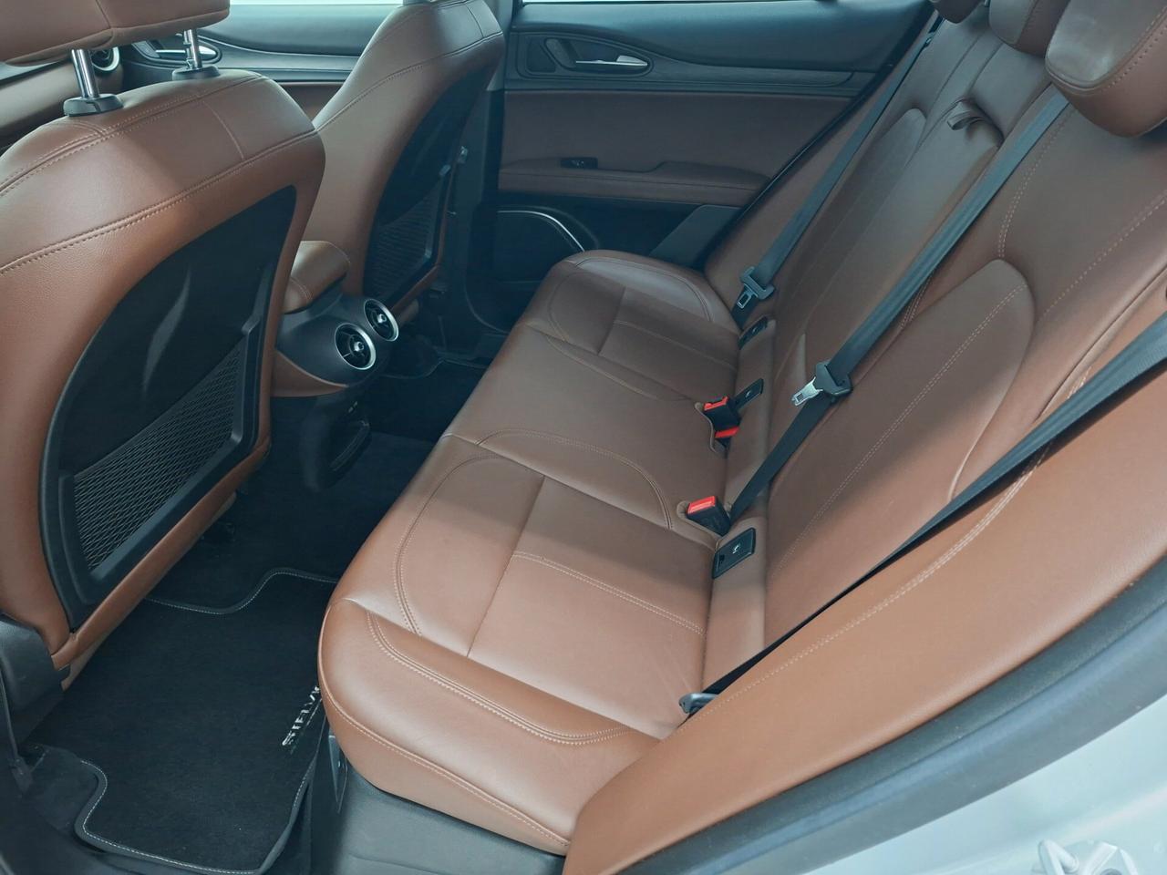 Alfa Romeo Stelvio 2.2 Turbodiesel 210cv AT8 Q4 Executive