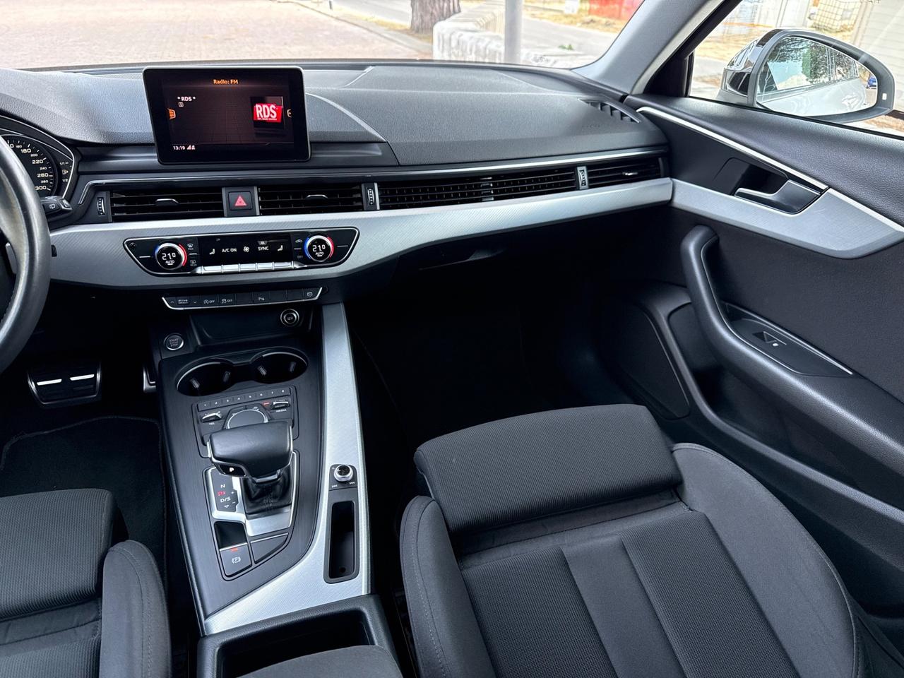 Audi A4 Avant 2.0 TDI 150 CV S tronic Business Sport