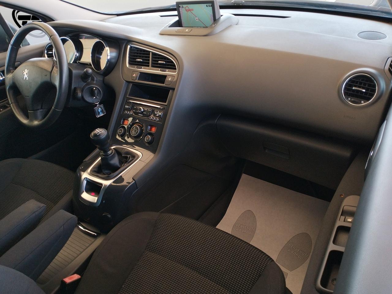 Peugeot 5008 BlueHDi 120 S&S - NEOPATENTATI